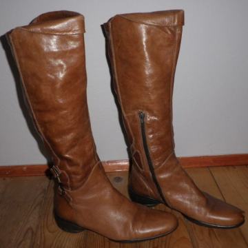 ŽENSKE ELEGANTNE KOŽNE ČIZME 39