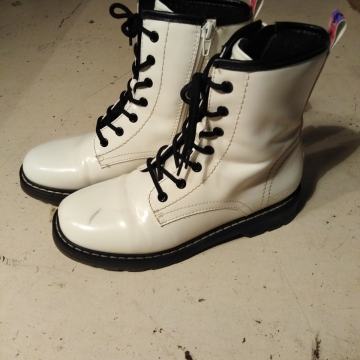 Gležnjače Catwalk br 38