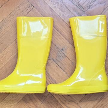 ŽENSKE GUMENA ČIZME