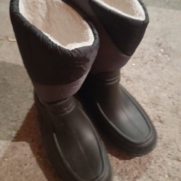 Ženske gumene čizme s utopljenjem