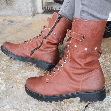 Ženske kožne čizme 41