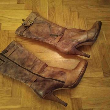 Ženske kožne čizme Guess