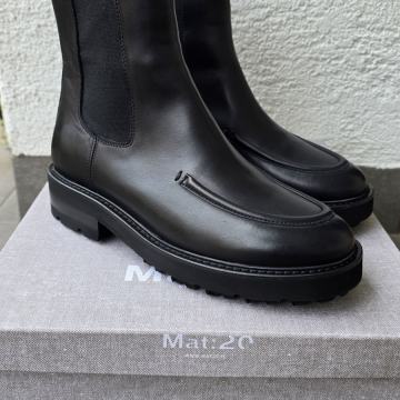 Ženske kožne čizme