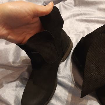 Ženske niske čizme