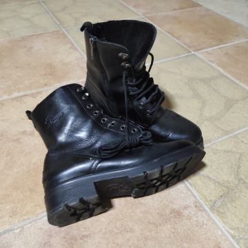 Ženske Panama Jack crne  broj 39 +Skechers 37+Pepe Jeans