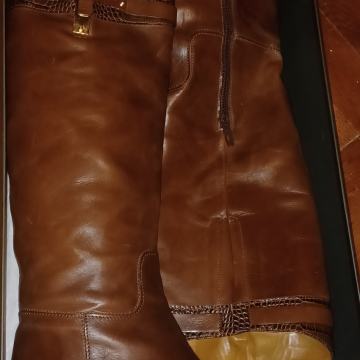 Ženske visoke kožne čizme