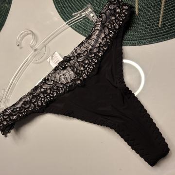 CRNE ČIPKANE GAĆICE VEL. S - NOVO