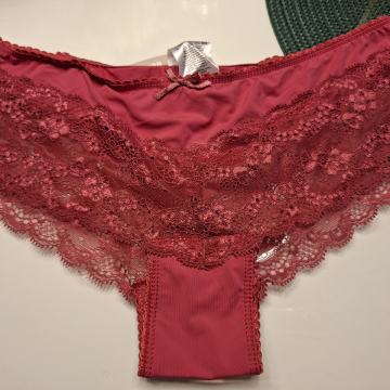 GAĆICE ČIPKANE VEL. S , M , L - NOVO