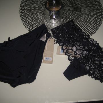 2 kom TAMNO PLAVE GAĆICE VEL.L - NOVO