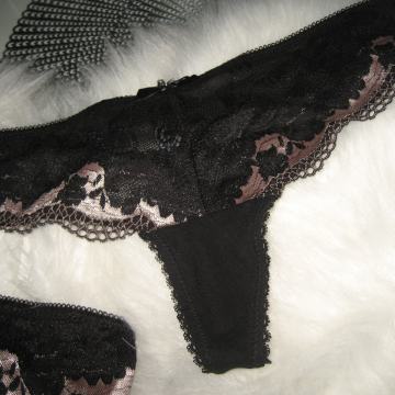 GAĆICE TANGE VEL. L - NOVO