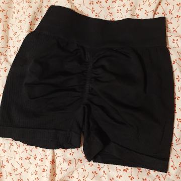 Ženske stezne bokserice push up