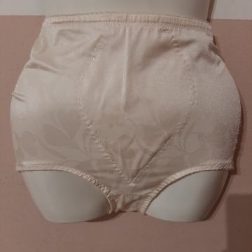 Ženske stezne gaće