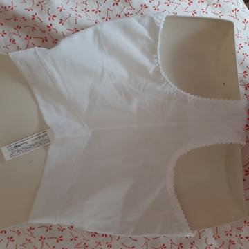 Nove ženske stezne gaće Triumph