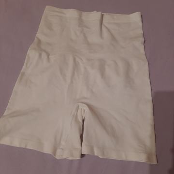 Ženske stezne tajice