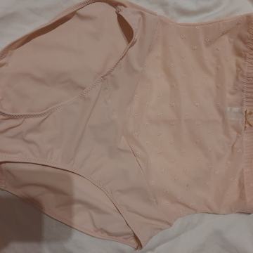 Ženske visoke stezne gaće