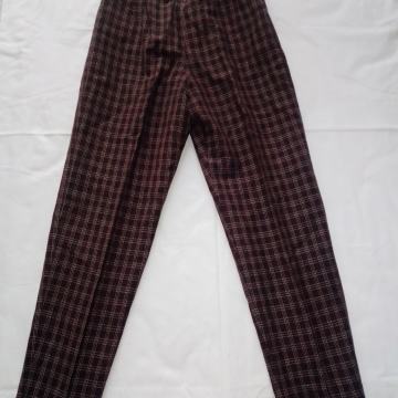 2+1 gratis! Kvalitetne američke "Ann Taylor" smeđe hlače, vel. 36/38