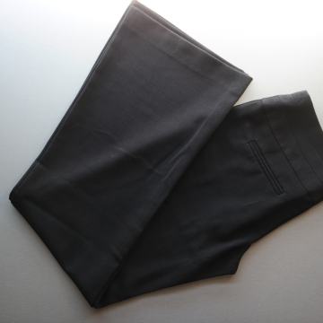 34 Miss Selfridge crne hlače kao nove