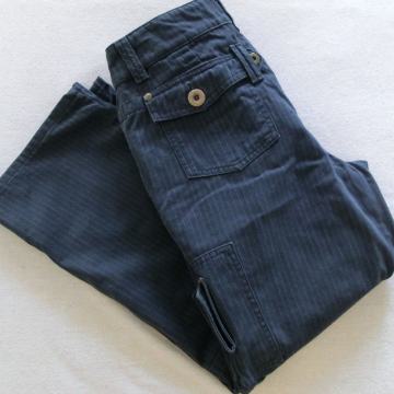 36 X-nation ženske hlače 3/4 duljine, Zagreb