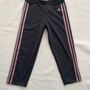 Adidas clima  kapri tajice vl.36/ TOTALNA ČISTKA