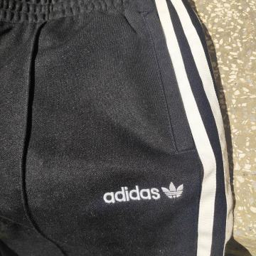 ADIDAS ORIGINALS