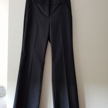 Benetton svečane hlače tamno plave, veličina XS/S, super stanje