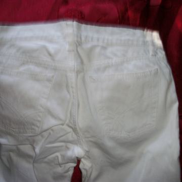 HLAČE TRAPER BJELE MEDICINSKE br.38-44- 4x- NOVE s elastinom