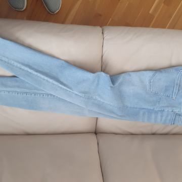 C&A traperice skinny br 42