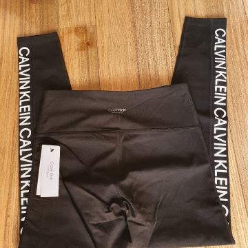 Calvin Klein tajice S