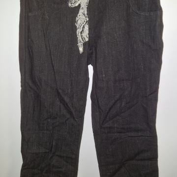 Nove CERRUTI bermude sa remenom