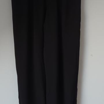 Crne hlače viskoza Mango 36 novo