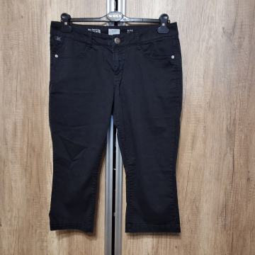 Crne, kapri hlače, L