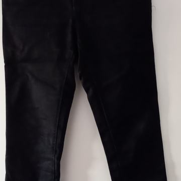 Crne ženske traperice Takko fashion-kao novo!