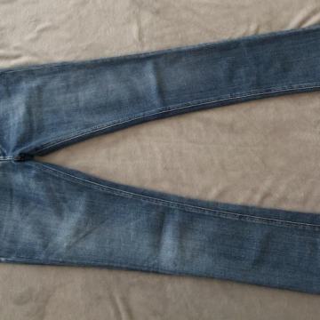 DIESEL LIV traperice W27 L32