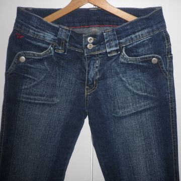 DIESEL - ŽENSKE HLAČE TRAPERICE 34 XS