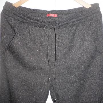 ESPRIT - ELEGANTNE ŽENSKE HLAČE OD VISKOZE 40 M / L