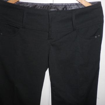 ESPRIT - LAGANE ŽENSKE HLAČE OD VISKOZE 34 / 36 S