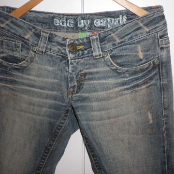 ESPRIT - ŽENSKE HLAČE TRAPERICE 38 M