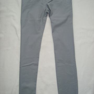 Fishbone hlače vl. 42 / RASPRODAJA