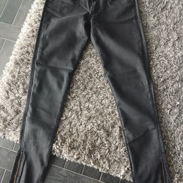 H&M crne strec hlace vel S