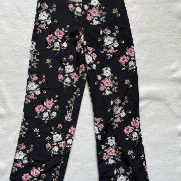 HM cvjetne hlače vl.36 /TOTALNA ČISTKA