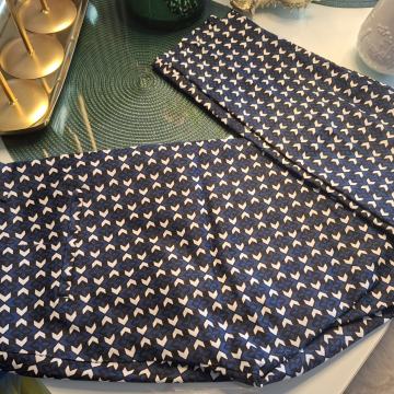 H&M HLAČE VEL 38 - NOVO