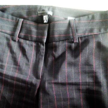 H&M ženske crne elegantne hlače br. 38