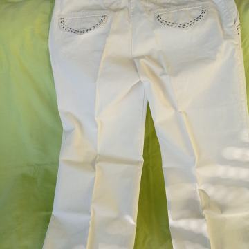 HLAČE bijele-br.40-BOHO stil