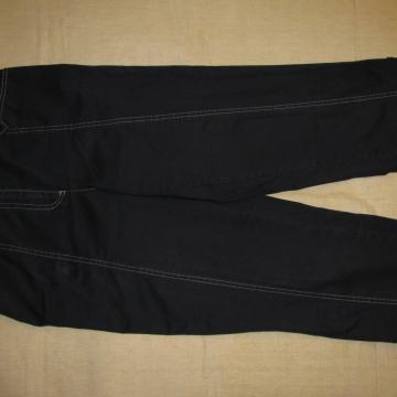 Hlače BONITA, broj 40. nešto kraći model, dulj, 82,5 cm