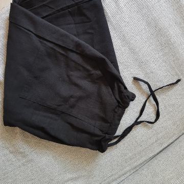 hlače ženske crne duge, LAN, NOVO, vel. L