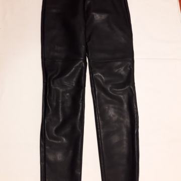 KOZNE HLACE H&M vel. M