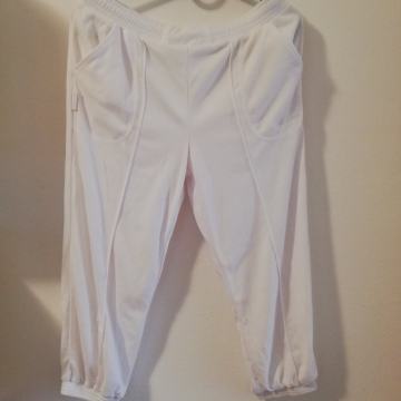 LA Gear kapri hlače vl.M /TOTALNA ČISTKA