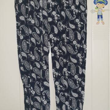 Lagane hlače s uzorkom s uskim nogavicama