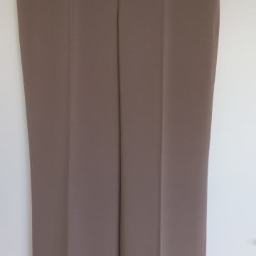 Lagane hlače-vel.40, kao novo