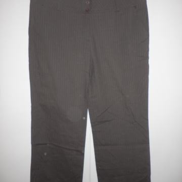 LAGANE ŽENSKE HLAČE OD VISKOZE 42 L